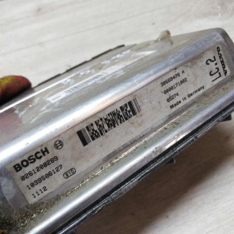 ebu-volvo-s80-25-t-art-29940-big-1