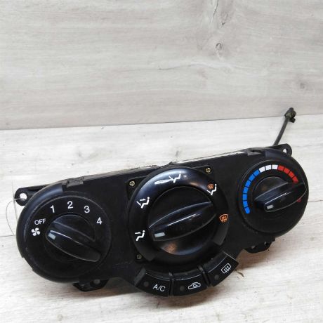 blok-upravleniia-peckoi-kondicionerom-chevrolet-lacetti-art-30369-big-0
