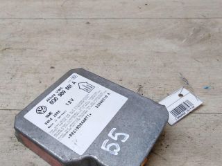 blok-upravleniia-airbag-poduskami-bezopasnosti-volkswagen-passat-b5-art-31138