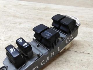 blok-upravleniia-steklopodieemnikom-toyota-camry-v40-art-31460