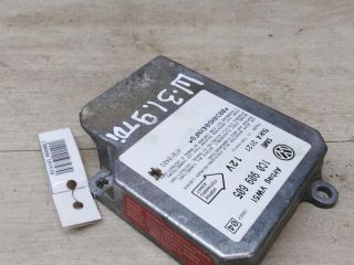 blok-upravleniia-poduskami-bezopasnosti-airbag-volkswagen-sharan-rest-art-31806