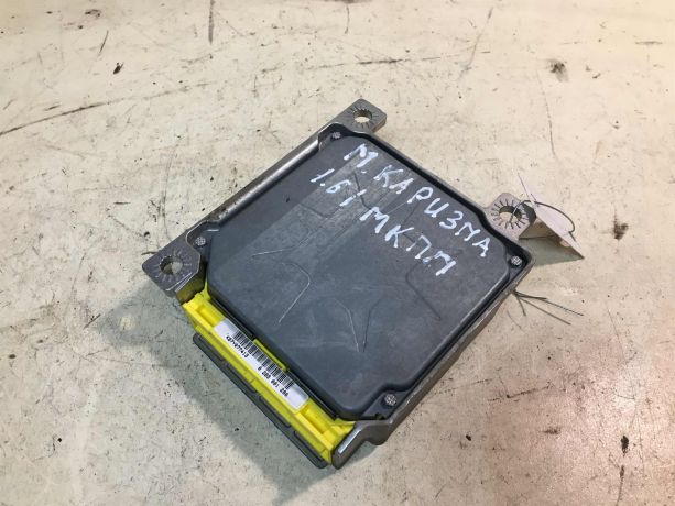 blok-upravleniia-airbag-poduskami-bezopasnosti-mitsubishi-carisma-rest-art-33098-big-1