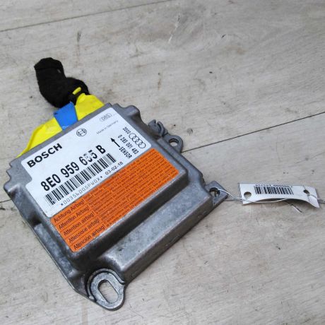 blok-upravleniia-airbag-poduskami-bezopasnosti-audi-a4-b6-8e-art-33692-big-0