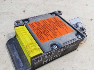 blok-upravleniia-airbag-poduskami-bezopasnosti-skoda-octavia-tour-art-34382