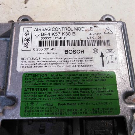 blok-upravleniia-airbag-poduskami-bezopasnosti-mazda-3-bk-sedan-mkpp-16i-art-34932-big-0