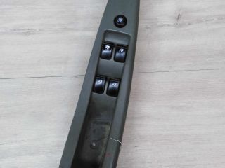 blok-upravleniia-steklopodieemnikami-chevrolet-lacetti-art-35208