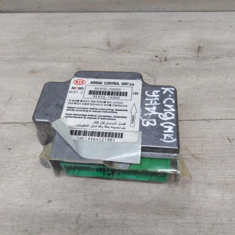 blok-upravleniia-airbag-poduskami-bezopasnosti-kia-ceed-art-35633-big-0