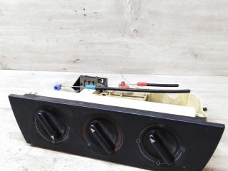 blok-upravleniia-pecki-audi-100-c4-audi-a6-c4-art-36736