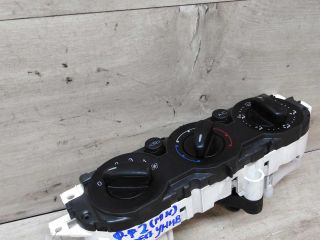 blok-upravleniia-peckoi-i-kondicionerom-ford-focus-2-do-rest-art-37683