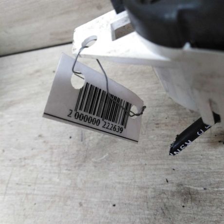 blok-upravleniia-peckoi-i-kondicionerom-ford-focus-2-do-rest-art-37683-big-1