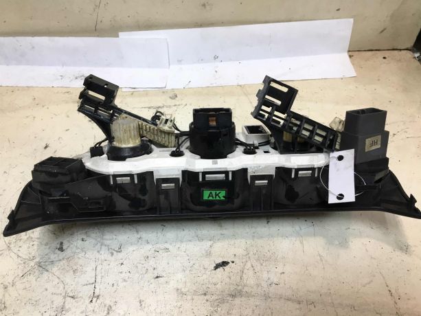 blok-upravleniia-peckoi-kondicionerom-chevrolet-aveo-t250-art-38297-big-1
