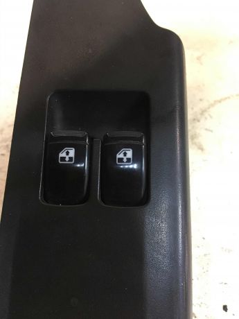 blok-upravleniia-steklopodieemnikami-perednimi-chevrolet-aveo-t250-art-38299-big-1