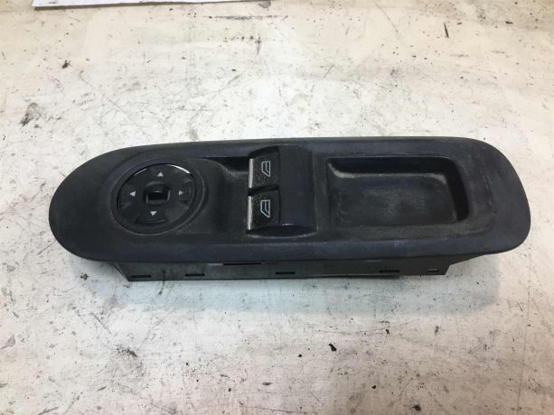 blok-upravleniia-steklopodieemnikami-ford-mondeo-4-kgba-16i-rest-art-39204-big-0