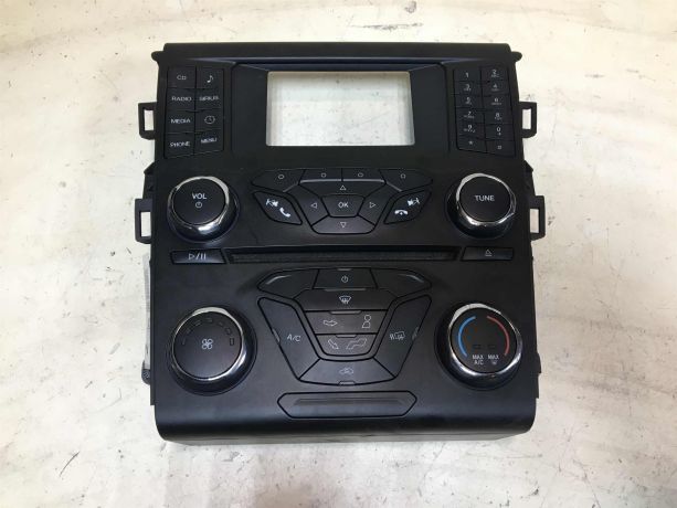 blok-upravleniia-peckoi-i-kondicionerom-ford-fusion-usa-ford-mondeo-5-se-ecoboost-art-39575-big-0