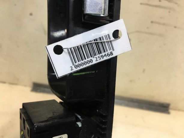 blok-upravleniia-steklopodieemnikami-ford-fusion-usa-ford-mondeo-5-se-ecoboost-art-40211-big-1