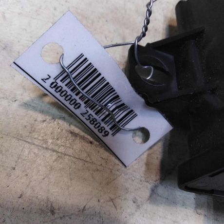 blok-upravleniia-svetom-volkswagen-passat-b7-art-40852-big-3