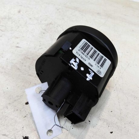blok-upravleniia-svetom-volkswagen-passat-b7-art-40866-big-1
