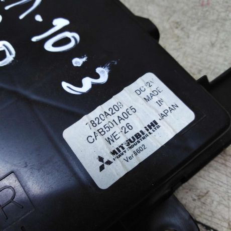 blok-upravleniia-klimatom-mitsubishi-lancer-10-art-42136-big-1