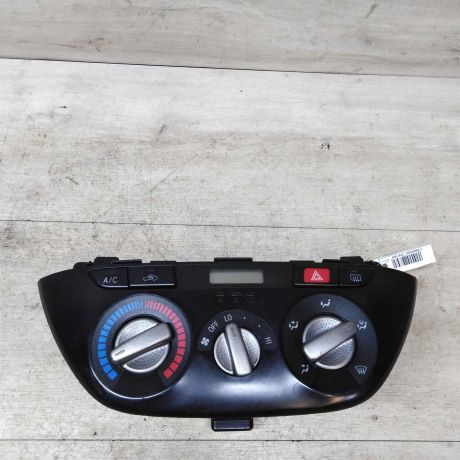 blok-upravleniia-peckoi-toyota-rav4-ii-xa20-art-42170-big-0