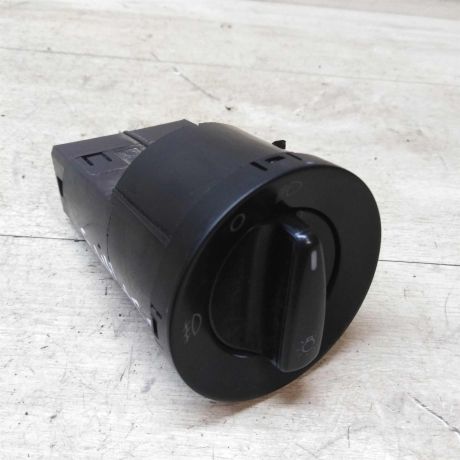 blok-upravleniia-svetom-volkswagen-passat-b5-gp-art-42425-big-0
