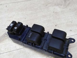 blok-upravleniia-steklopodieemnikami-toyota-camry-v40-art-43171