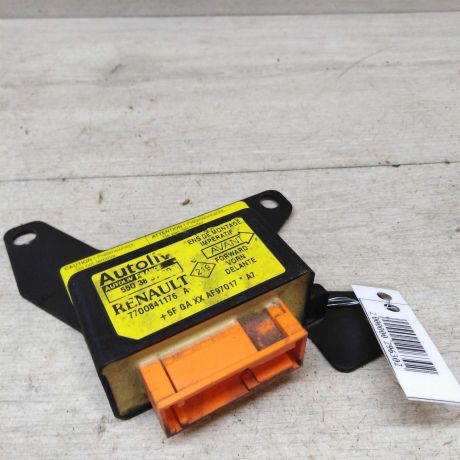 blok-upravleniia-poduskami-bezopasnosti-airbag-renault-megane-1-do-rest-art-43198-big-0