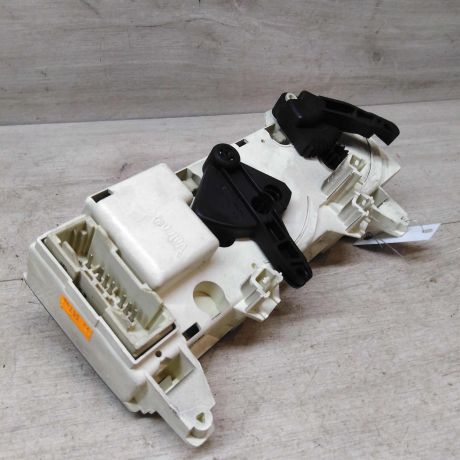 blok-upravleniia-peckoi-renault-megane-1-do-rest-art-43219-big-2