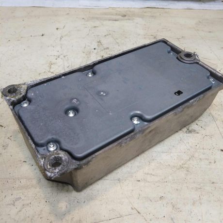 blok-upravleniia-airbag-poduskami-bezopasnosti-volvo-xc90-rest-art-43520-big-2