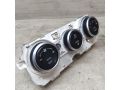 blok-upravleniia-peckoi-mazda-6-gg-art-44848-small-1