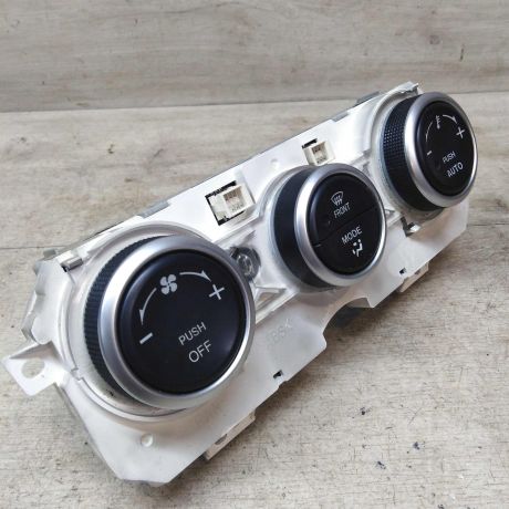 blok-upravleniia-peckoi-mazda-6-gg-art-44848-big-1