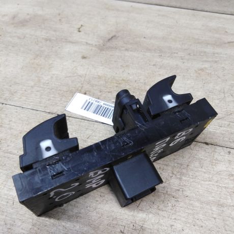 blok-upravleniia-steklopodieemnikami-volkswagen-passat-b6-art-44941-big-3