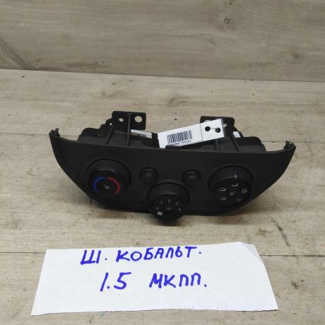 blok-upravleniia-peckoi-kondicionerom-chevrolet-cobalt-art-45561-big-0