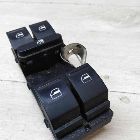 blok-upravleniia-steklopodieemnikami-volkswagen-jetta-5-art-45856-big-3