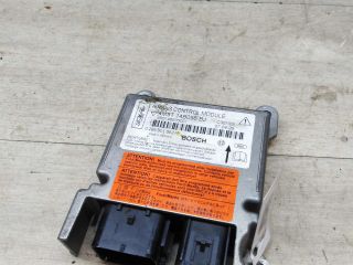 blok-upravleniia-airbag-poduskami-bezopasnosti-ford-focus-2-do-rest-art-46083