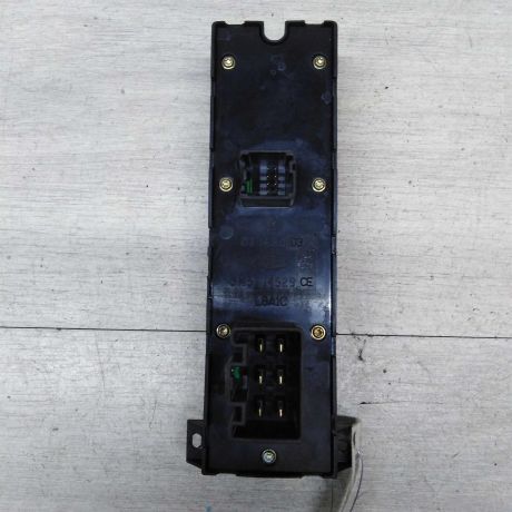 blok-upravleniia-steklopodieemnikami-ford-focus-2-do-rest-art-46124-big-4