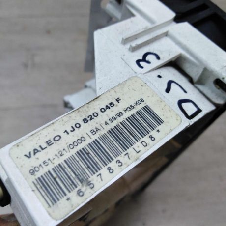 blok-upravleniia-peckoi-volkswagen-jetta-4-volkswagen-golf-iv-volkswagen-bora-art-46178-big-5