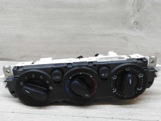 blok-upravleniia-peckoi-i-kondicionerom-ford-focus-2-do-rest-art-46301