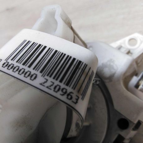 blok-upravleniia-peckoi-i-kondicionerom-ford-focus-2-do-rest-art-46301-big-4