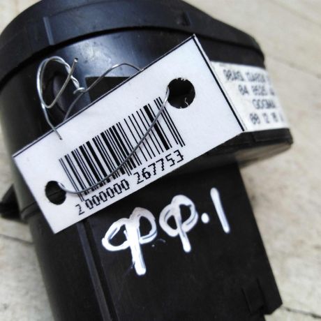 blok-upravleniia-svetom-ford-focus-1-art-46345-big-2