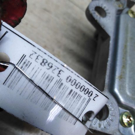 blok-upravleniia-airbag-poduskami-bezopasnosti-audi-a6-c5-do-rest-art-46353-big-1