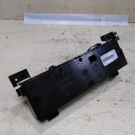blok-upravleniia-peckoi-i-kondicionerom-renault-sandero-ii-stepway-15gv-art-46665-big-1