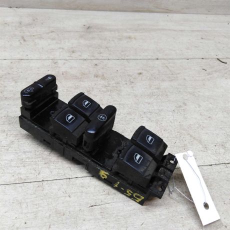 blok-upravleniia-steklopodieemnikami-volkswagen-passat-b5-art-46907-big-0