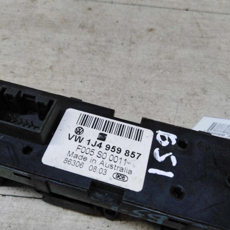 blok-upravleniia-steklopodieemnikami-volkswagen-passat-b5-art-46911-big-3