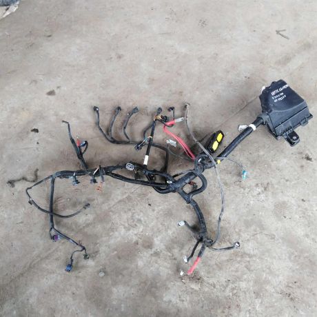 elektroprovodka-k4m-lada-largus-art-47902-big-0