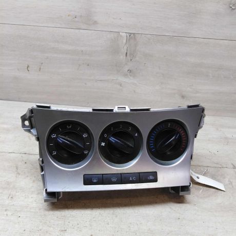 blok-upravleniia-peckoi-kondicionerom-mazda-3-bl-art-48052-big-0