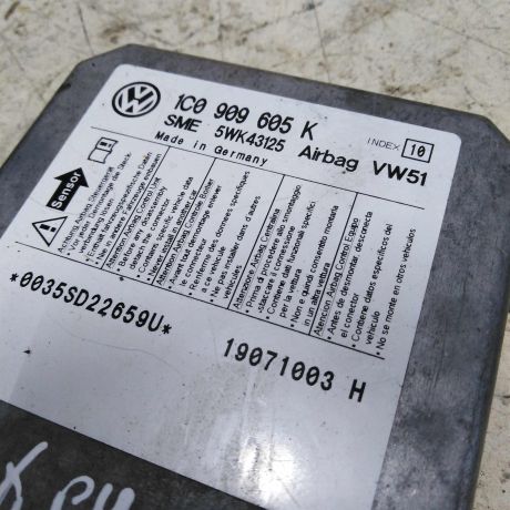 blok-upravleniia-airbag-poduskami-bezopasnosti-skoda-superb-i-rest-art-48880-big-2