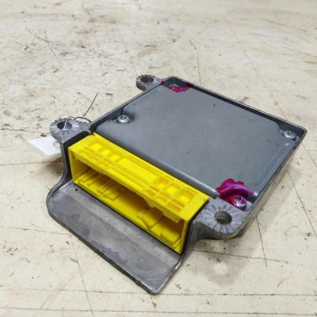 blok-upravleniia-airbag-poduskami-bezopasnosti-skoda-superb-i-rest-art-48880-big-3