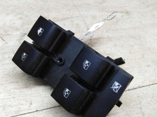 blok-upravleniia-steklopodieemnikami-opel-astra-j-art-48948