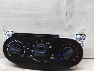 blok-upravleniia-peckoi-nissan-almera-iii-g15-art-49217