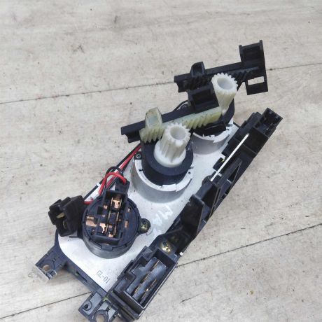 blok-upravleniia-peckoi-i-kondicionerom-daewoo-matiz-art-50633-big-3
